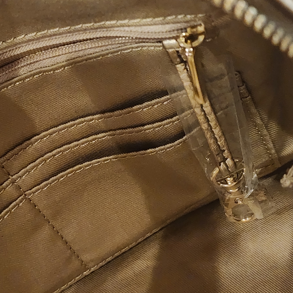 Fossil Metallica Leather Purse - Picture 10 of 16